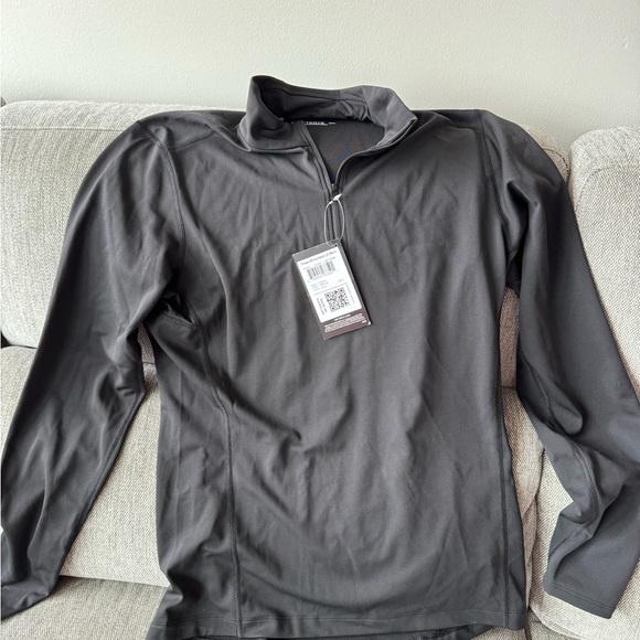 ARC’TERYX HAUL. Sizes are M,L for the pink jacket (women) - Picture 10 of 16